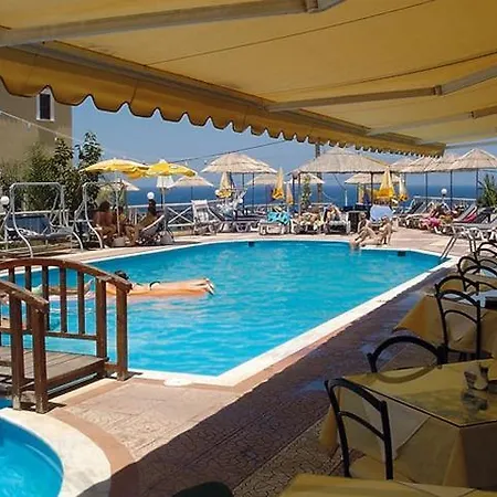 Апартаменты Sun Club Olympia